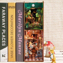 Charger l'image dans la galerie, Book Nook - Alice au pays des merveilles