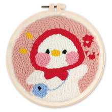 Charger l'image dans la galerie, Punch Needle Caneton et Bonnet rouge