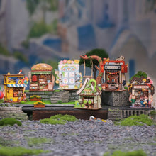 Charger l'image dans la galerie, Maison miniature - Magasin de Jouets