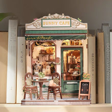 Charger l'image dans la galerie, Maison miniature - Café Ensoleillé