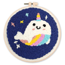 Charger l'image dans la galerie, Punch Needle Baleine licorne