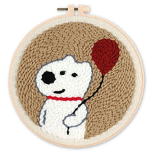 Charger l'image dans la galerie, Punch Needle Chien blanc et ballon