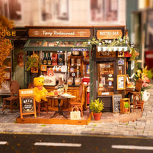 Charger l'image dans la galerie, Maison Miniature Restaurant Festif