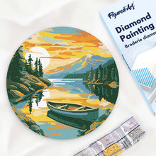 Charger l'image dans la galerie, Diamond Painting sur Disque en Bois - Lac de montagne et canoë