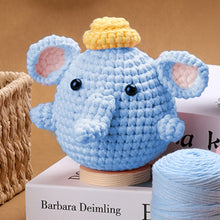 Charger l'image dans la galerie, Kit Amigurumi Crochet - Éléphant Boule avec Chapeau Figured'Art