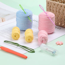 Charger l'image dans la galerie, Kit Amigurumi Crochet - Éléphant Boule avec Chapeau