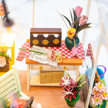 Charger l'image dans la galerie, Maison Miniature Fleur ensoleillée