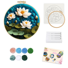 Charger l'image dans la galerie, Kit Feutrage à l'aiguille - Fleurs de Lotus