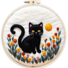 Charger l'image dans la galerie, Kit Feutrage à l'aiguille - Chat Noir