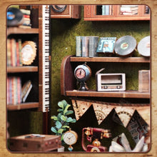 Charger l'image dans la galerie, Book Nook - Librairie Musique et Souvenirs