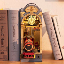 Charger l'image dans la galerie, Book Nook - Voyage dans le Temps