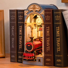 Charger l'image dans la galerie, Book Nook - Voyage dans le Temps