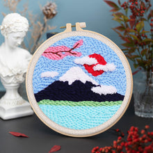 Charger l'image dans la galerie, Punch Needle Le Mont Fuji et Cerisier