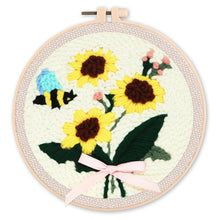 Charger l'image dans la galerie, Punch Needle Fleurs et Abeille