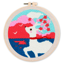 Charger l'image dans la galerie, Punch Needle Biche et Fleurs