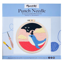 Charger l'image dans la galerie, Punch Needle Baleine bleue et Fillette