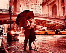 Charger l'image dans la galerie, peinture par numéros | Baiser dans la Rue | intermédiaire romantique | FiguredArt