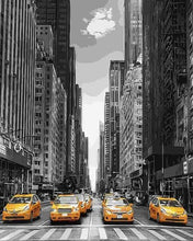 Charger l'image dans la galerie, peinture par numéros | Ville Moderne et Taxis Jaunes | complexe ville | FiguredArt